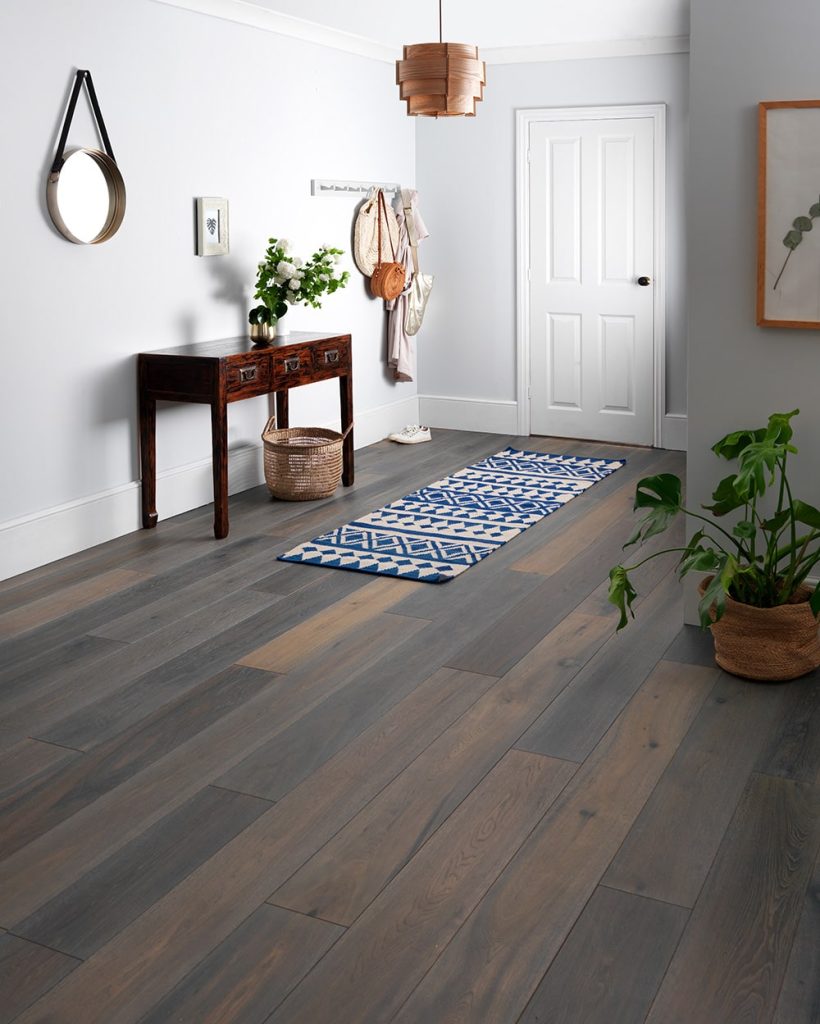 Harlech Stormy Oak min
