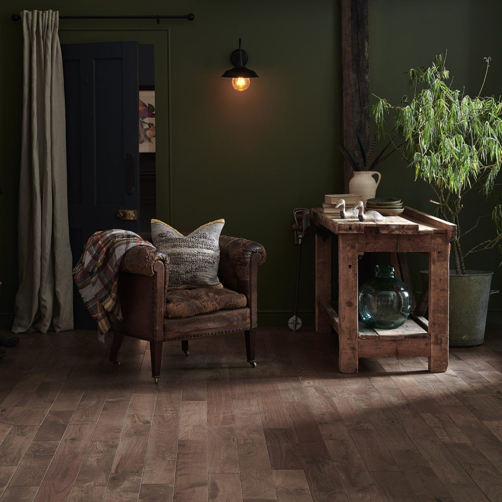 York Tawny Oak min