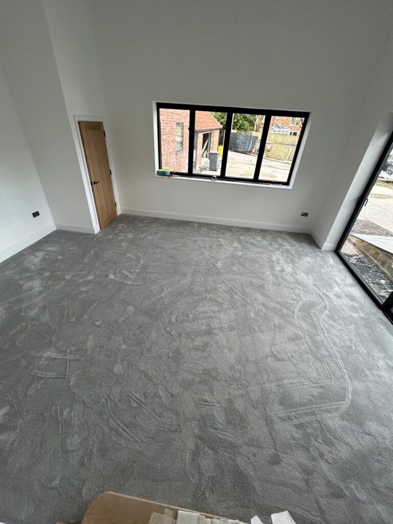 Cushion vinyl in ensuite (1)